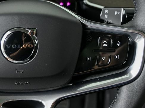 New 2025 Volvo EX90 Plus w/ Protection Package Premier image 11