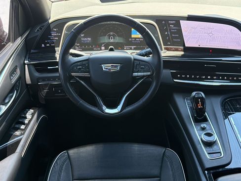 Certified 2023 Cadillac Escalade ESV Sport w/ LPO, ONYX Package AWD/4WD image 28