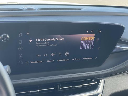 Used 2025 Buick Envista Sport Touring image 15