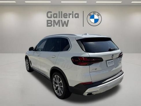 Used 2024 BMW X5 xDrive40i w/ Parking Assistance Package AWD/4WD image 9