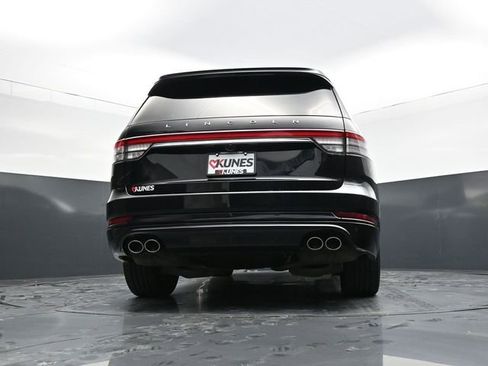 Used 2023 Lincoln Aviator Reserve w/ Equipment Group 201A AWD/4WD image 57