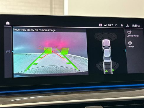 Certified 2023 BMW 530e 530e w/ M Sport Package image 25