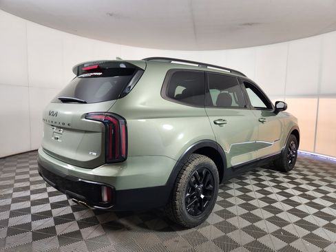 Used 2025 Kia Telluride AWD image 7