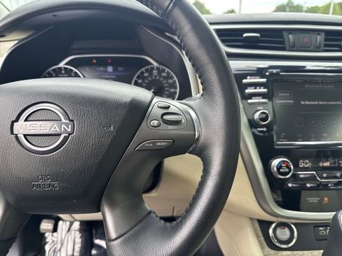 Used 2023 Nissan Murano SL w/ SL Moonroof Package FWD image 18