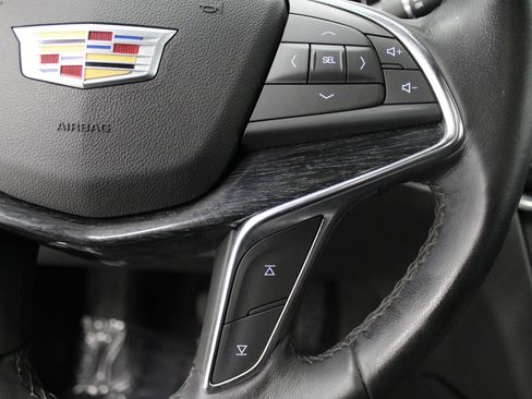 Certified 2022 Cadillac XT5 Premium Luxury image 22