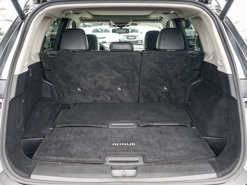 Used 2022 Nissan Rogue SL image 21