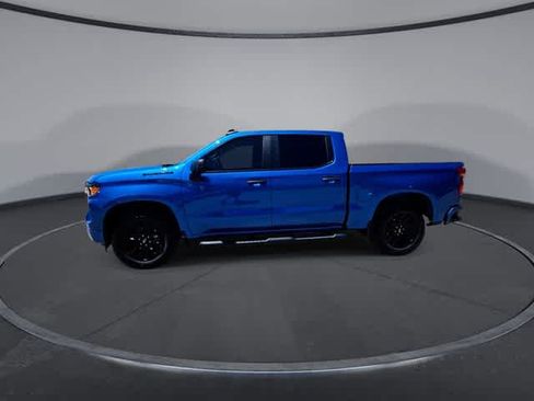 Used 2023 Chevrolet Silverado 1500 Custom w/ 2.7L Blackout Package RWD image 4