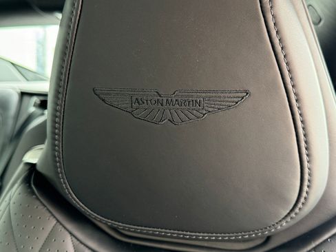 Used 2024 Aston Martin DB12 Coupe image 5