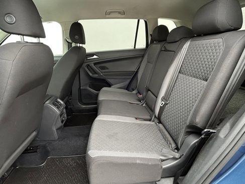 Used 2018 Volkswagen Tiguan S AWD/4WD image 13