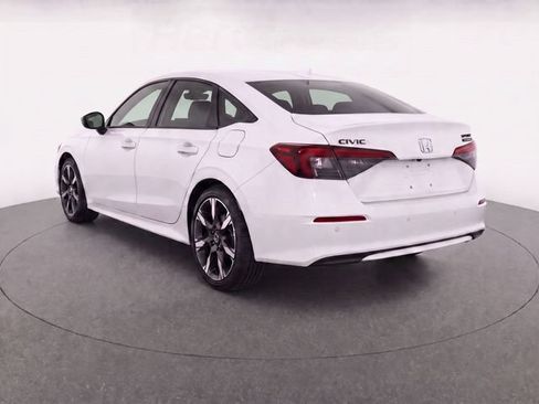 Used 2026 Honda Civic Sport Touring image 7