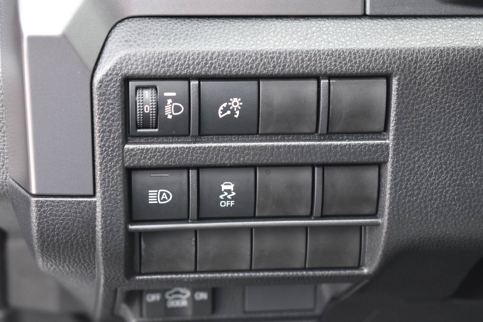 Used 2026 Toyota Tacoma SR5 AWD/4WD image 24