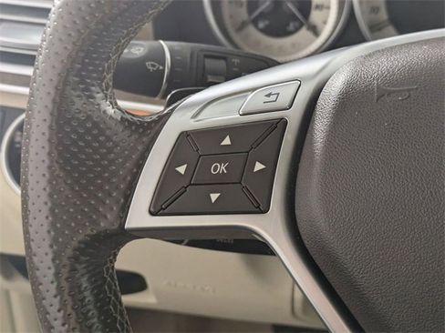 Used 2014 Mercedes-Benz E 350 4MATIC Wagon image 17