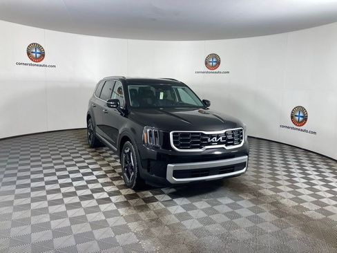 Used 2024 Kia Telluride S w/ S Sunroof Package image 18