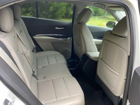 Used 2023 Cadillac XT4 Luxury FWD image 33