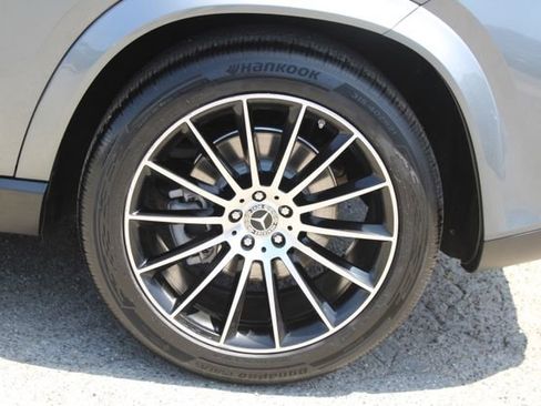 Used 2023 Mercedes-Benz GLE 450 4MATIC w/ AMG Line Exterior image 9