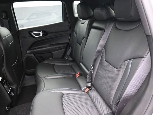 New 2026 Jeep Compass Latitude AWD/4WD image 16