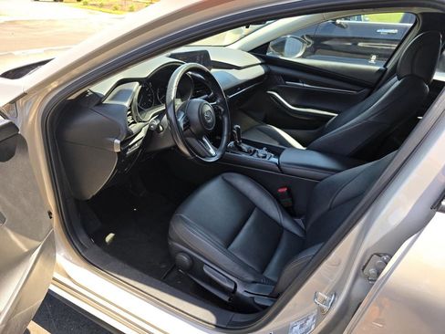 Used 2024 MAZDA MAZDA3 s FWD image 22