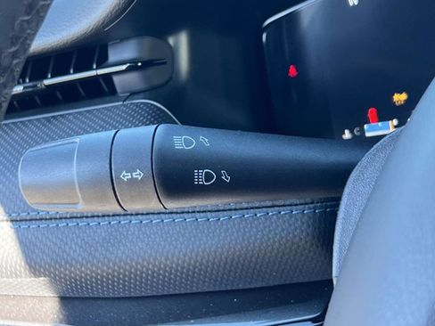 Used 2026 Jeep Compass Limited w/ Sun, Sound & Navigation Group AWD/4WD image 24