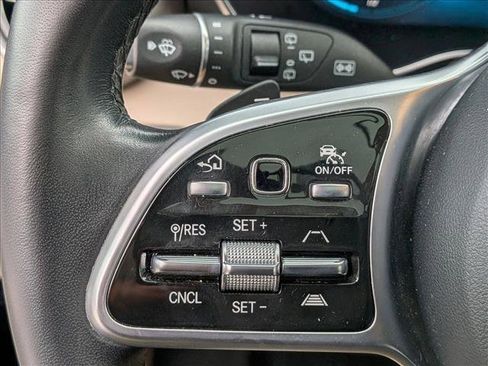 Certified 2022 Mercedes-Benz GLC 300 4MATIC image 19