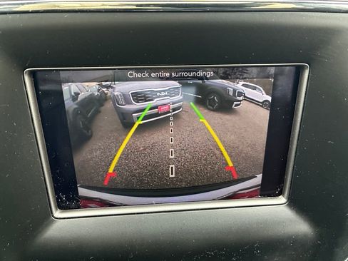 Used 2018 Jeep Grand Cherokee Laredo image 20