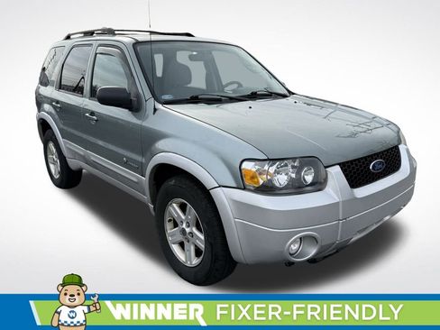 Used 2007 Ford Escape 4WD Hybrid image 3