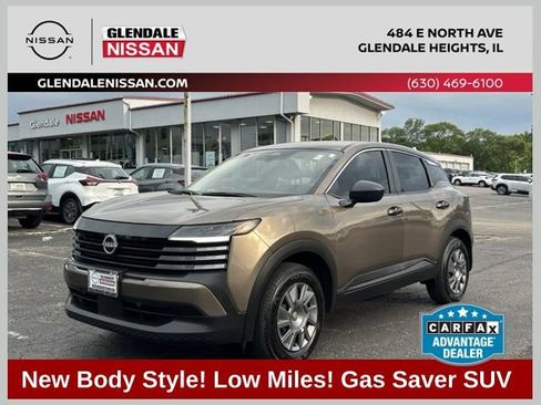 Used 2025 Nissan Kicks S AWD/4WD image 1