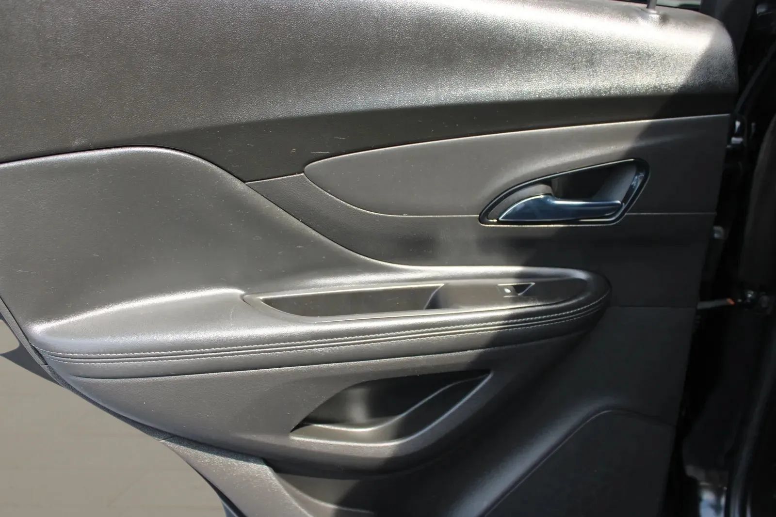 Used 2019 Buick Encore Preferred FWD image 26