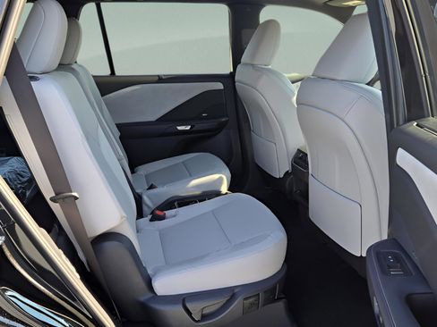 New 2026 Lexus TX 350 AWD image 11