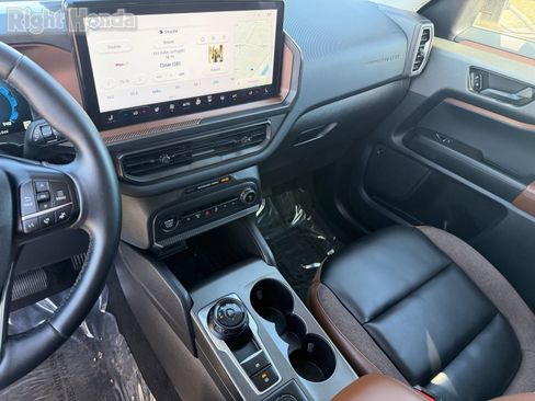 Used 2025 Ford Bronco Sport Outer Banks w/ Outer Banks Tech Package+ AWD/4WD image 26
