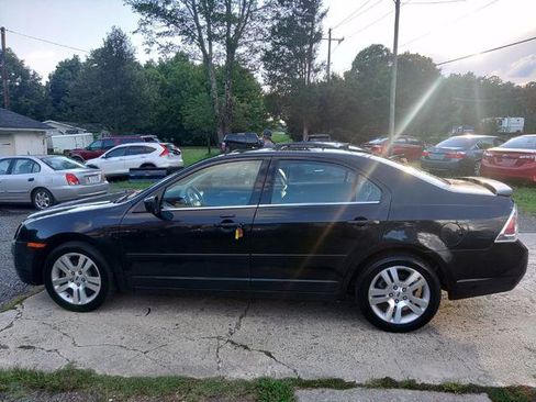 Used 2009 Ford Fusion SEL FWD image 4