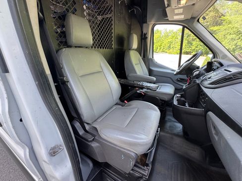 Used 2019 Ford Transit 250 148 High Roof RWD image 35