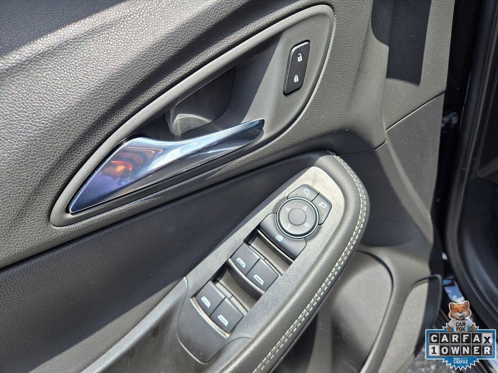 Used 2023 Buick Encore GX Select FWD image 20