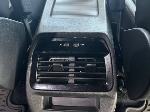 Used 2021 Volkswagen ID.4 1st Edition RWD image 32