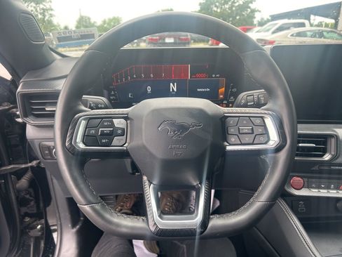 Used 2025 Ford Mustang GT w/ GT Performance Package RWD image 19