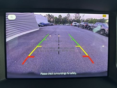 New 2025 Ford Bronco 4-Door image 19