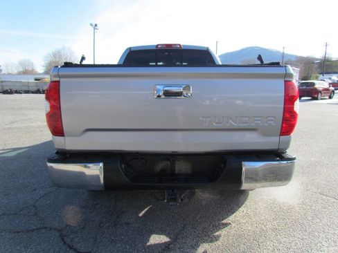 Used 2018 Toyota Tundra SR5 image 6