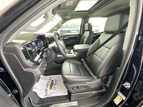 Certified 2024 Chevrolet Silverado 1500 LTZ w/ LTZ Premium Package AWD/4WD image 20