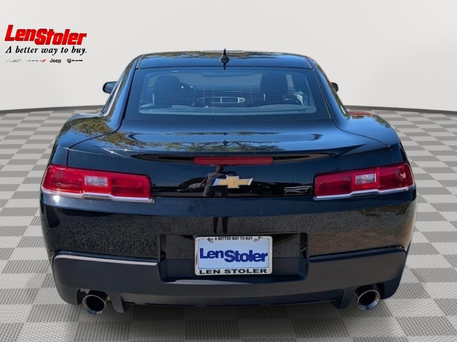 Used 2015 Chevrolet Camaro LS RWD image 4