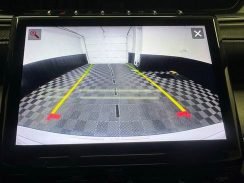 Used 2022 Jeep Grand Cherokee Limited image 20