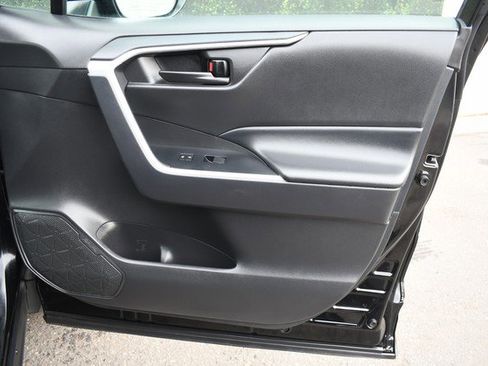 Certified 2024 Toyota RAV4 LE image 23