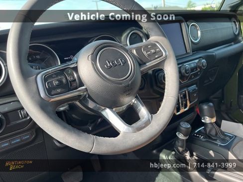 Used 2023 Jeep Wrangler Unlimited Sahara image 8