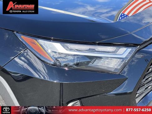 Used 2024 Toyota RAV4 LE AWD/4WD image 13