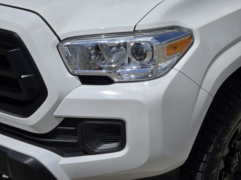 Used 2022 Toyota Tacoma SR w/ SR Convenience Package image 35