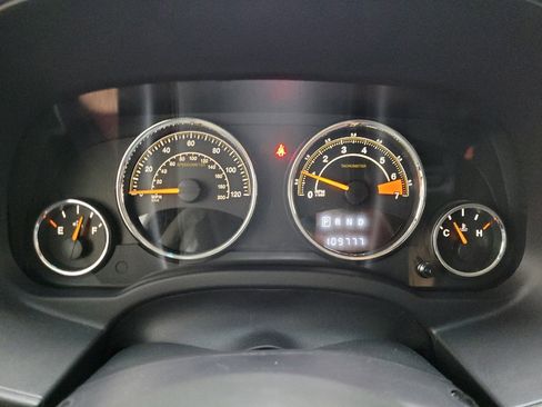 Used 2016 Jeep Compass High Altitude AWD/4WD image 23