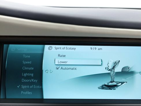 Used 2015 Rolls-Royce Ghost RWD image 29