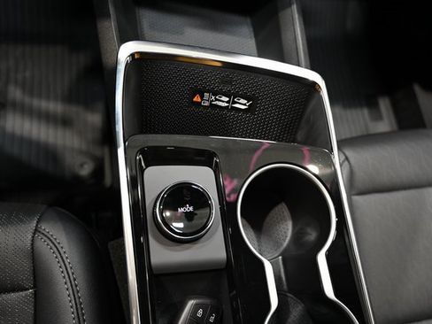 New 2026 Chevrolet Equinox LT image 19