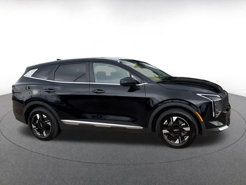 Used 2026 Kia Sportage LX FWD image 15