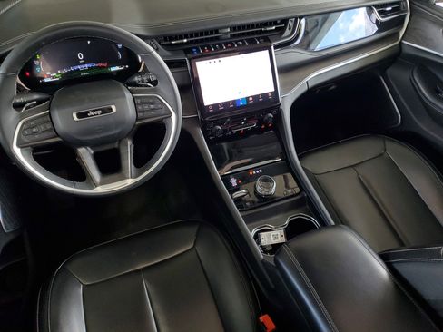 Used 2024 Jeep Grand Cherokee Limited 4xe AWD/4WD image 12