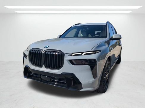 New 2026 BMW X7 xDrive40i w/ Executive Package image 8