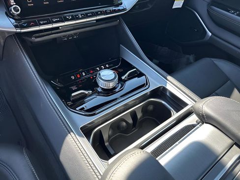 New 2026 Jeep Grand Wagoneer Limited image 36